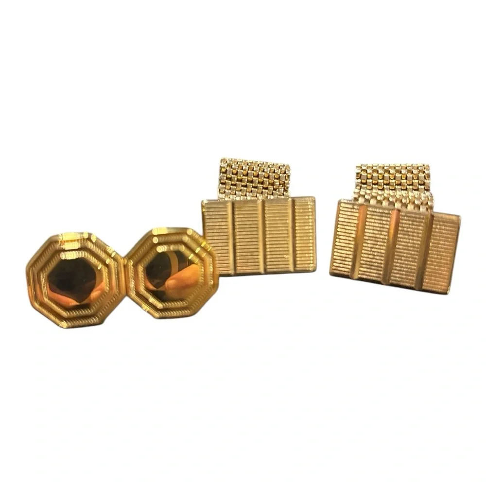 Men’s vintage cuff links 2 pair gold tone. J25